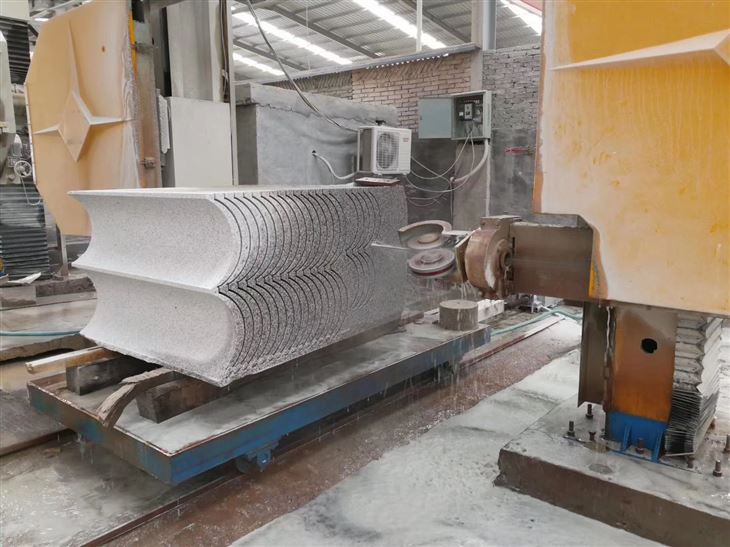 دستگاه CNC سیم اره برای پردازش Cloumn